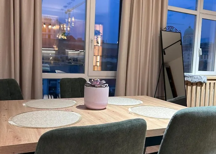 Castle View Apartment